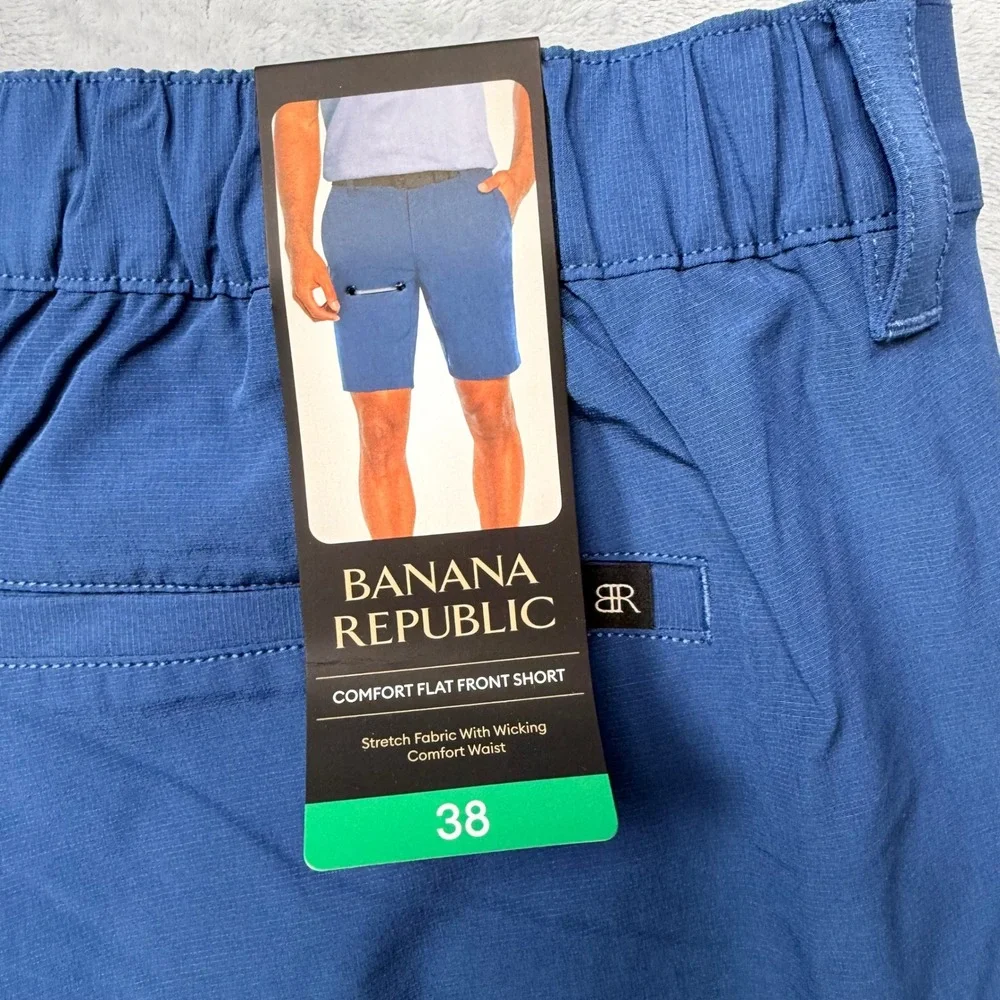 Banana Republic Mens Comfort Flat Front Shorts Blue Stretch Wicking Size 38